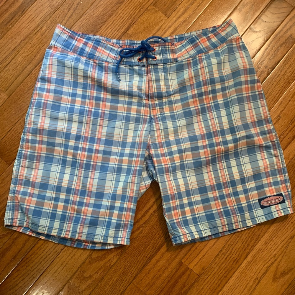 Shorts Vineyard Vines Mens Plaid Board  Swim Size 36 Unlined Preppy Summer Beach